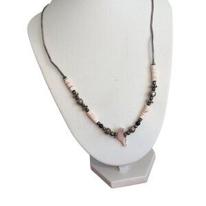 Vintage Silver Tone Pink Bird Pendant Necklace Shell Beads Mother of Pearl 19"